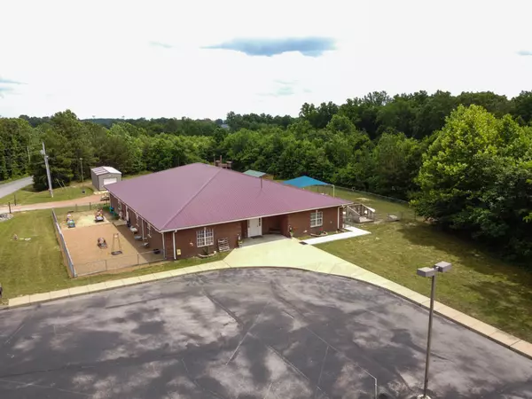 Centerville, TN 37033,200 Bulldog Blvd