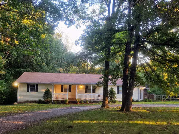 4289 Gourley Rd, Pegram, TN 37143