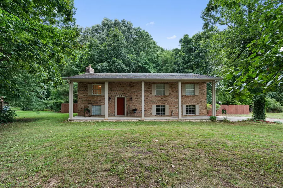 2447 Cindy Street, Athens, TN 37303