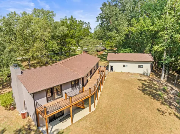 Estill Springs, TN 37330,407 Flower Lane Dr