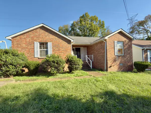 720 Garrison Dr,  Nashville,  TN 37207