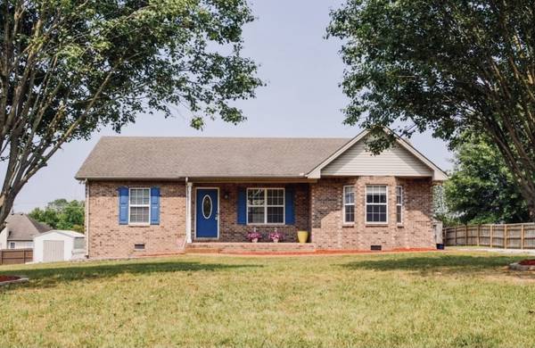 120 Irish Oaks Dr,  Portland,  TN 37148