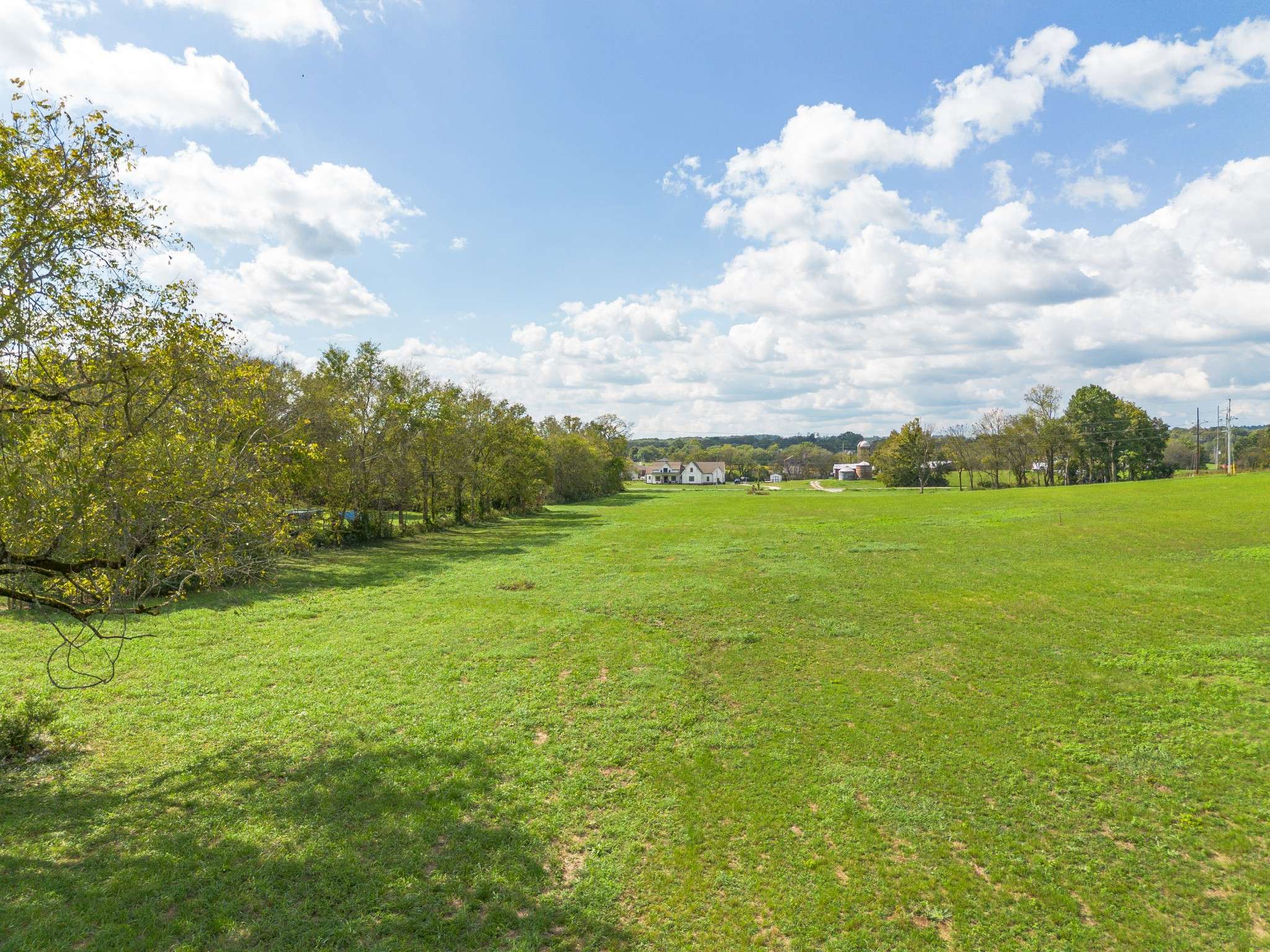 Columbia, TN 38401,0 Hicks Ln