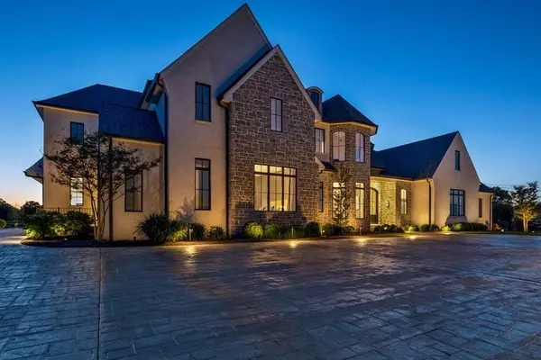 1700 Mount Juliet Rd #S, Mount Juliet, TN 37122