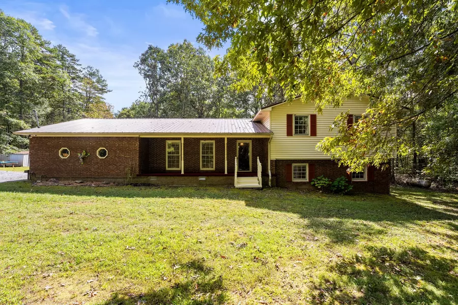 550 Colony Rd, Coalmont, TN 37313