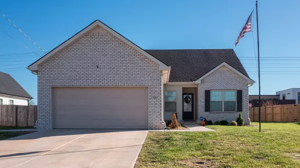 207 Meadowbrook Dr, Shelbyville, TN 37160