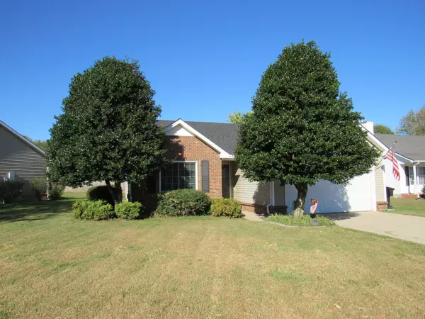 1122 Melvin Dr, Murfreesboro, TN 37128