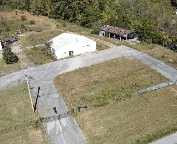2472 S Chancery St, Mcminnville, TN 37110