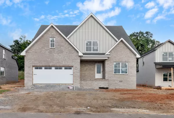 423 Blue Ridge Ct, Clarksville, TN 37043