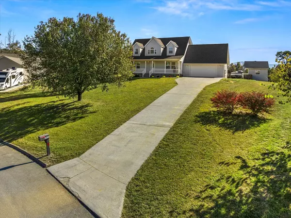 Sevierville, TN 37876,2833 English Valley Ln