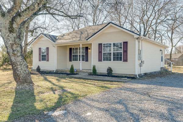 104 S Sunny Ridge Ct, Murfreesboro, TN 37130