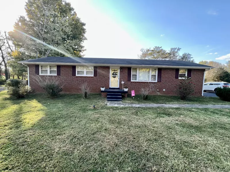 104 Burrum Dr, Shelbyville, TN 37160