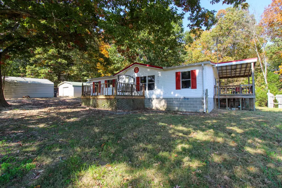 745 Pate Rd, Huntingdon, TN 38344