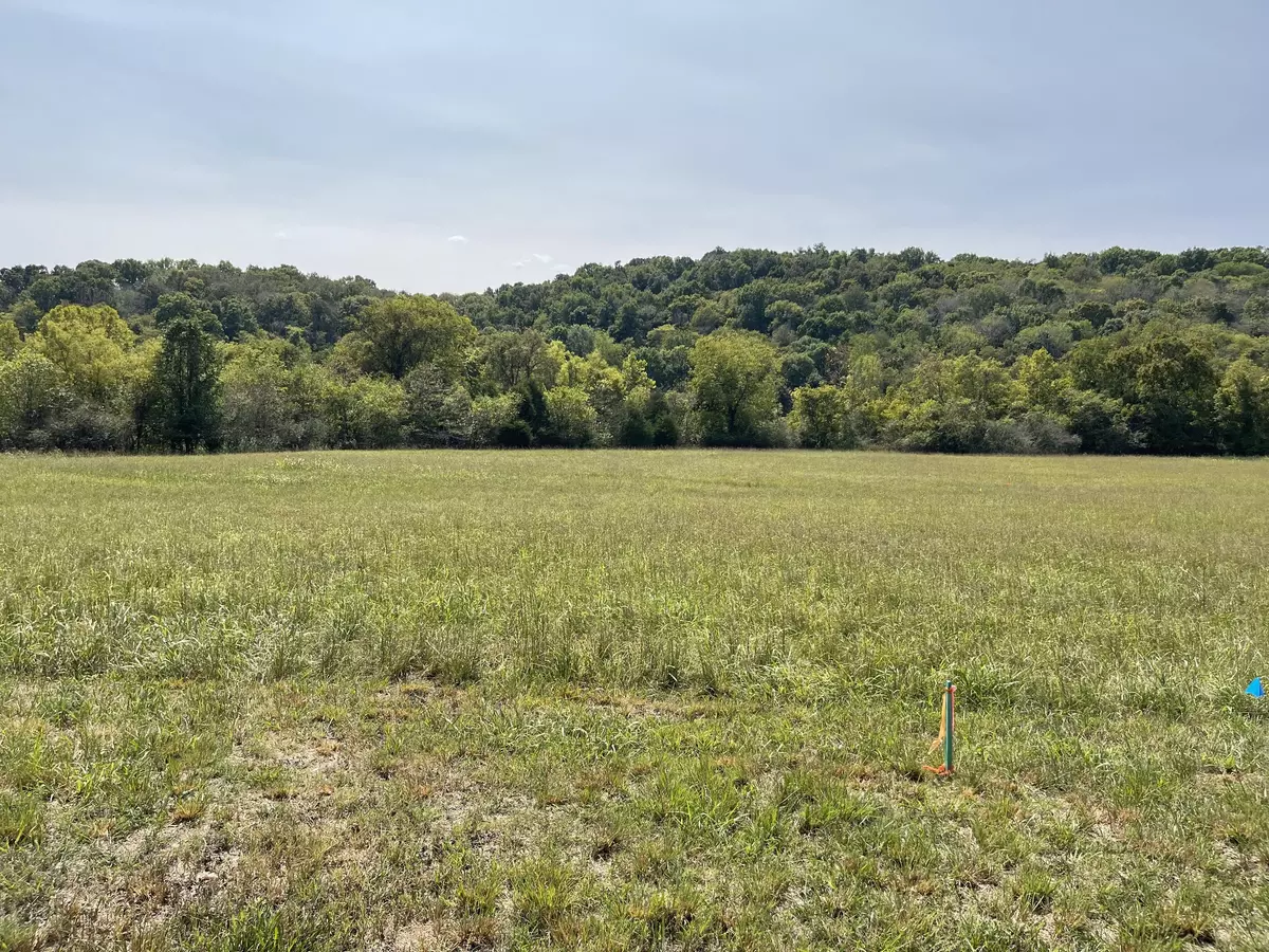 Pulaski, TN 38478,2 Haywood Creek Rd