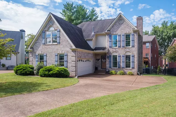 1729 Fieldcrest Cir, Franklin, TN 37064