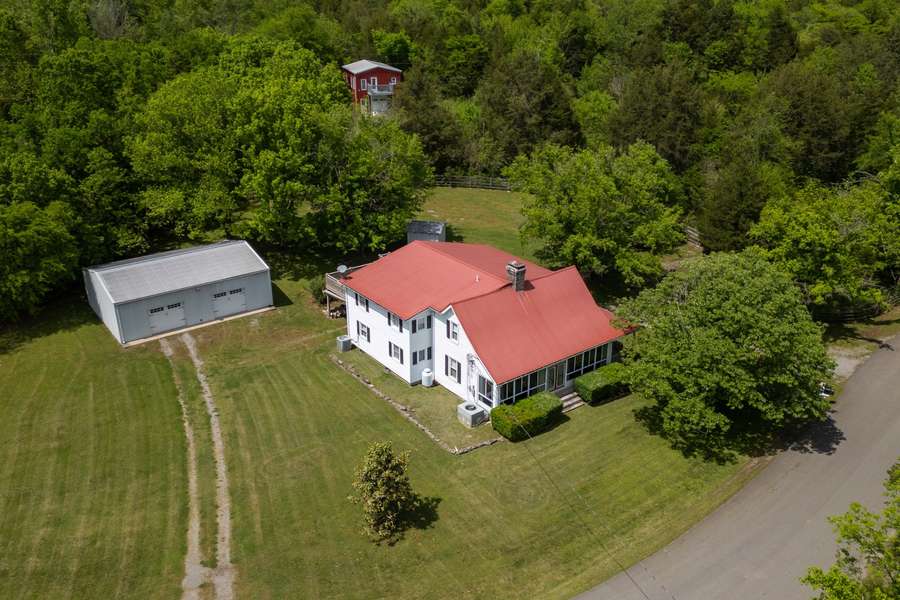 1130 Knight Creek Rd, Watertown, TN 37184