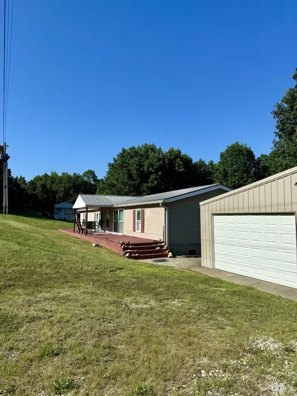 Waverly, TN 37185,46 Bluff Point Rdg