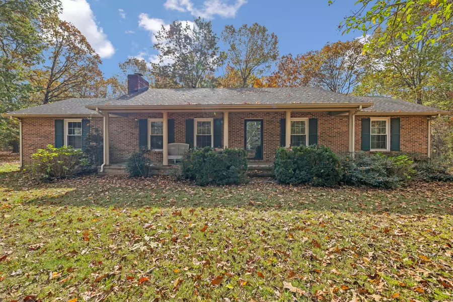 283 Carter Rd, Tullahoma, TN 37388