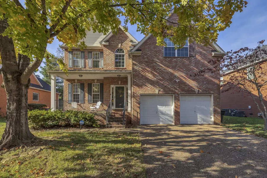 279 Stonehaven Cir, Franklin, TN 37064