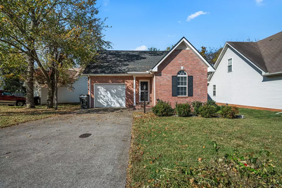 1709 North Cove, Murfreesboro, TN 37129