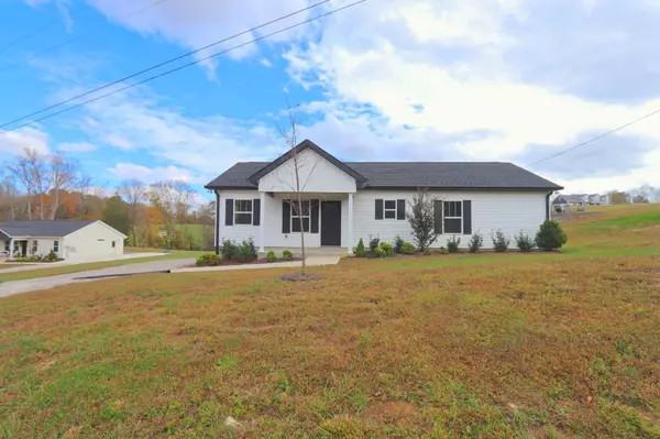 290 Still Point Rd, Smithville, TN 37166