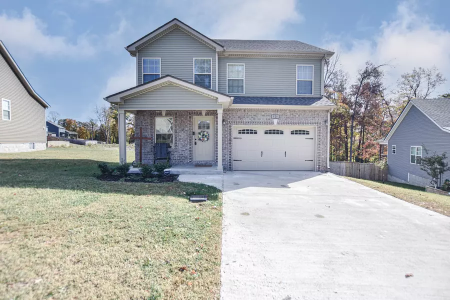 828 Lutz Ln, Clarksville, TN 37042