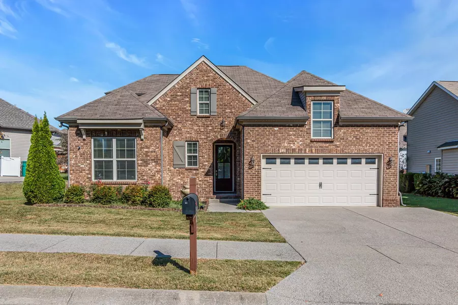 1092 Achiever Cir, Spring Hill, TN 37174