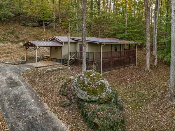 Lewisburg, KY 42256,545 Shady Cliff Rd