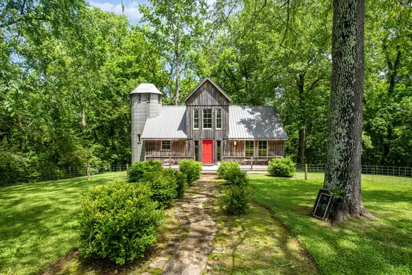 884 Pinnacle Hill Rd, Kingston Springs, TN 37082