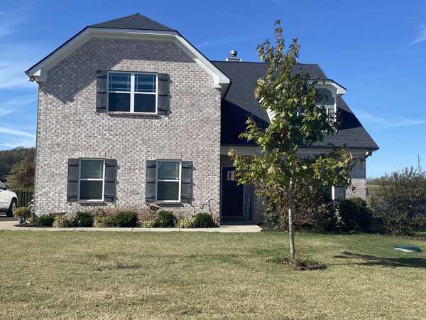 608 Eagleview Dr, Eagleville, TN 37060