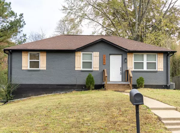 359 Ryder Ave, Clarksville, TN 37042