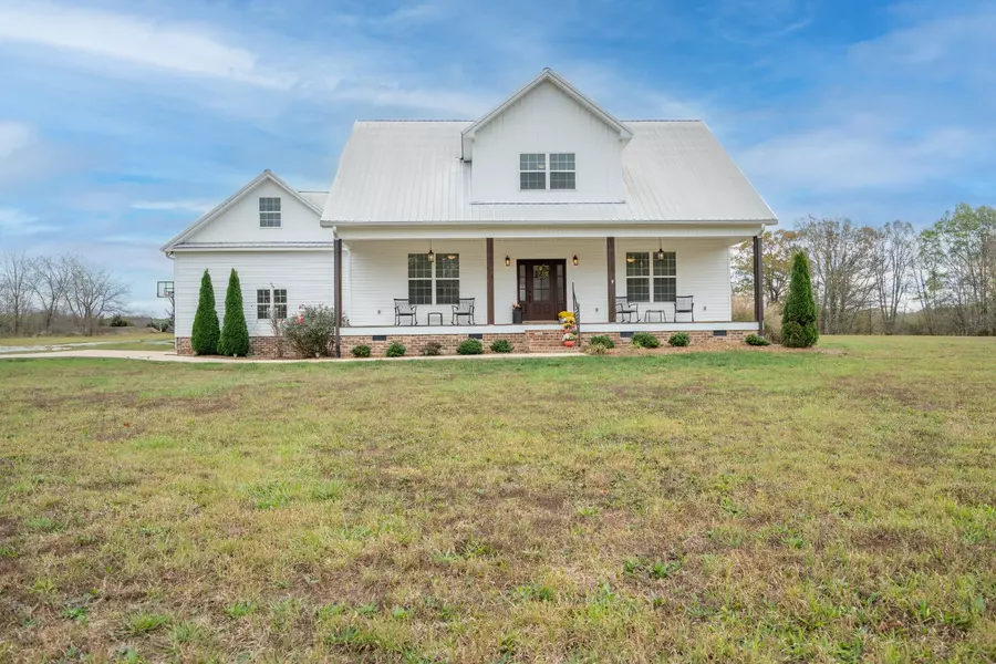 1344 Turnpike Rd, Summertown, TN 38483