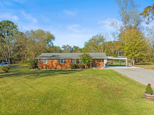 611 HARDISON STREET, Tullahoma, TN 37388