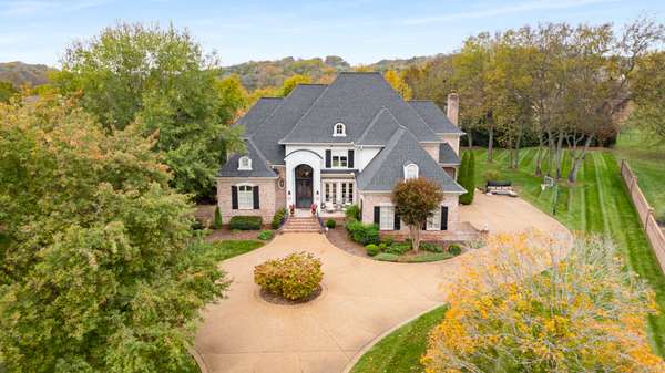 824 Legends Glen Ct,  Franklin,  TN 37069