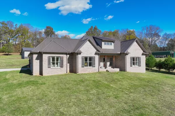 Columbia, TN 38401,2189 Double Branch Rd