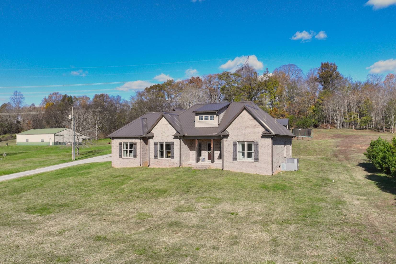 Columbia, TN 38401,2189 Double Branch Rd