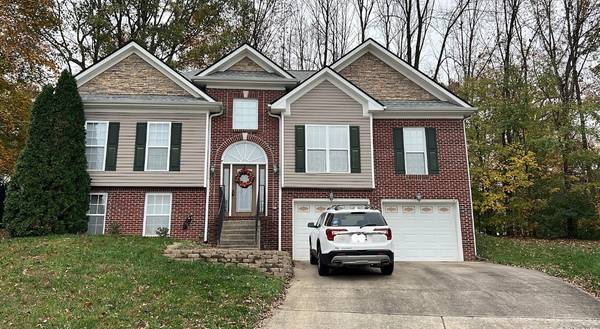 1986 Stone Valley Ct, Clarksville, TN 37043