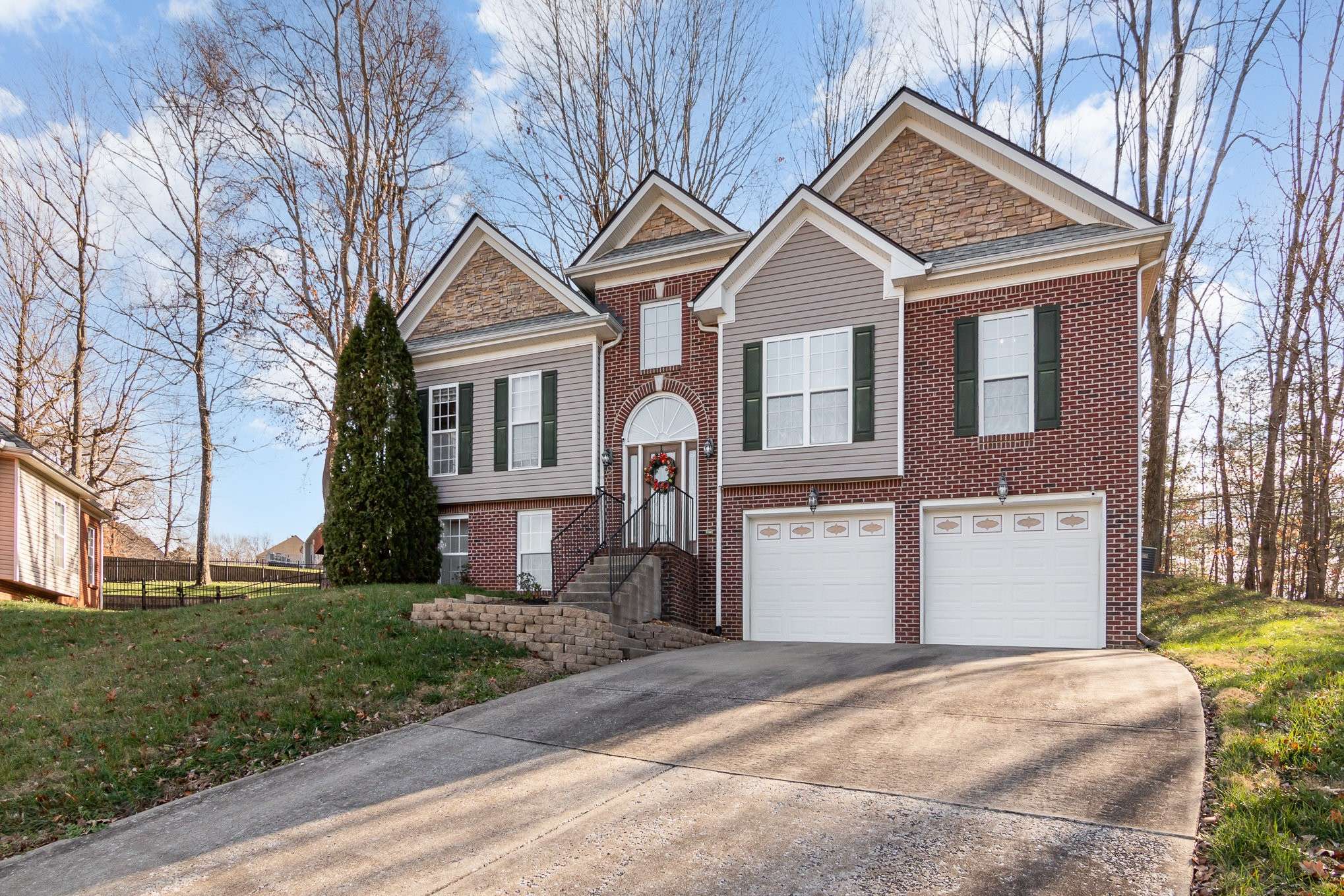 1986 Stone Valley Ct,  Clarksville,  TN 37043