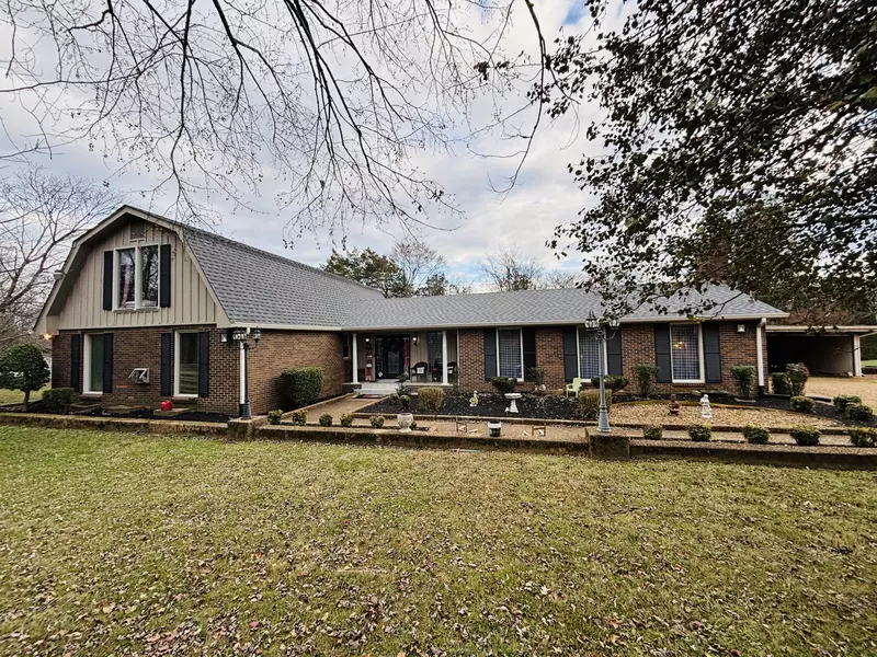 1305 Hill Lakes Ln, Lebanon, TN 37090