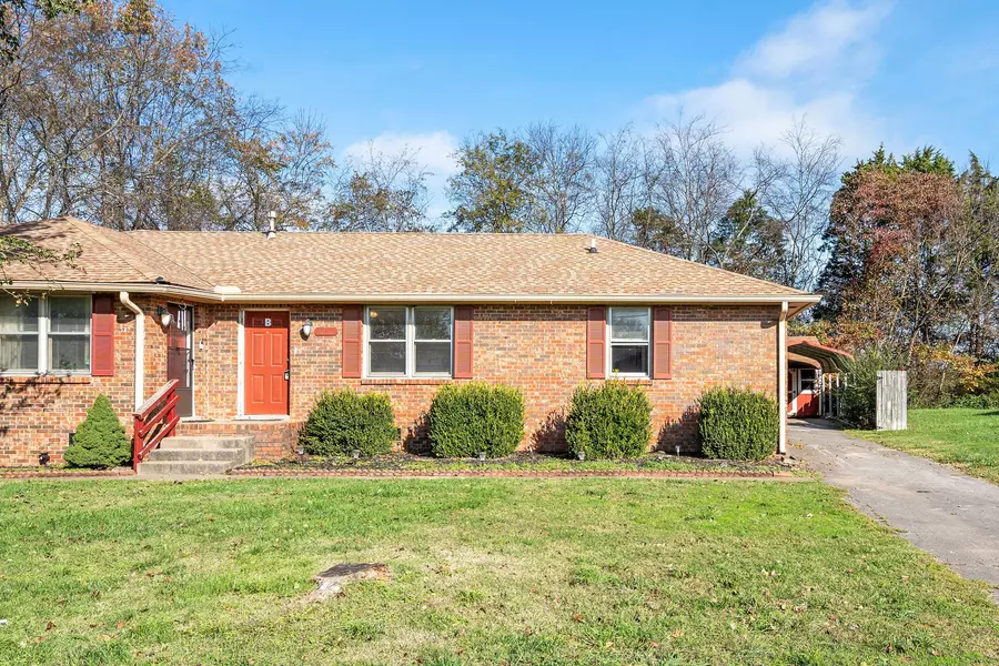 313 Lake Farm Rd #B, Smyrna, TN 37167