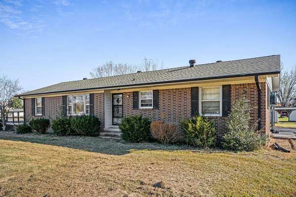 844 Oconnor St, Smithville, TN 37166