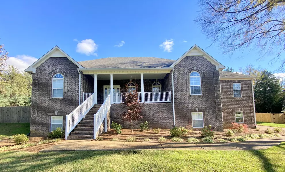 3429 Clegg Dr, Spring Hill, TN 37174