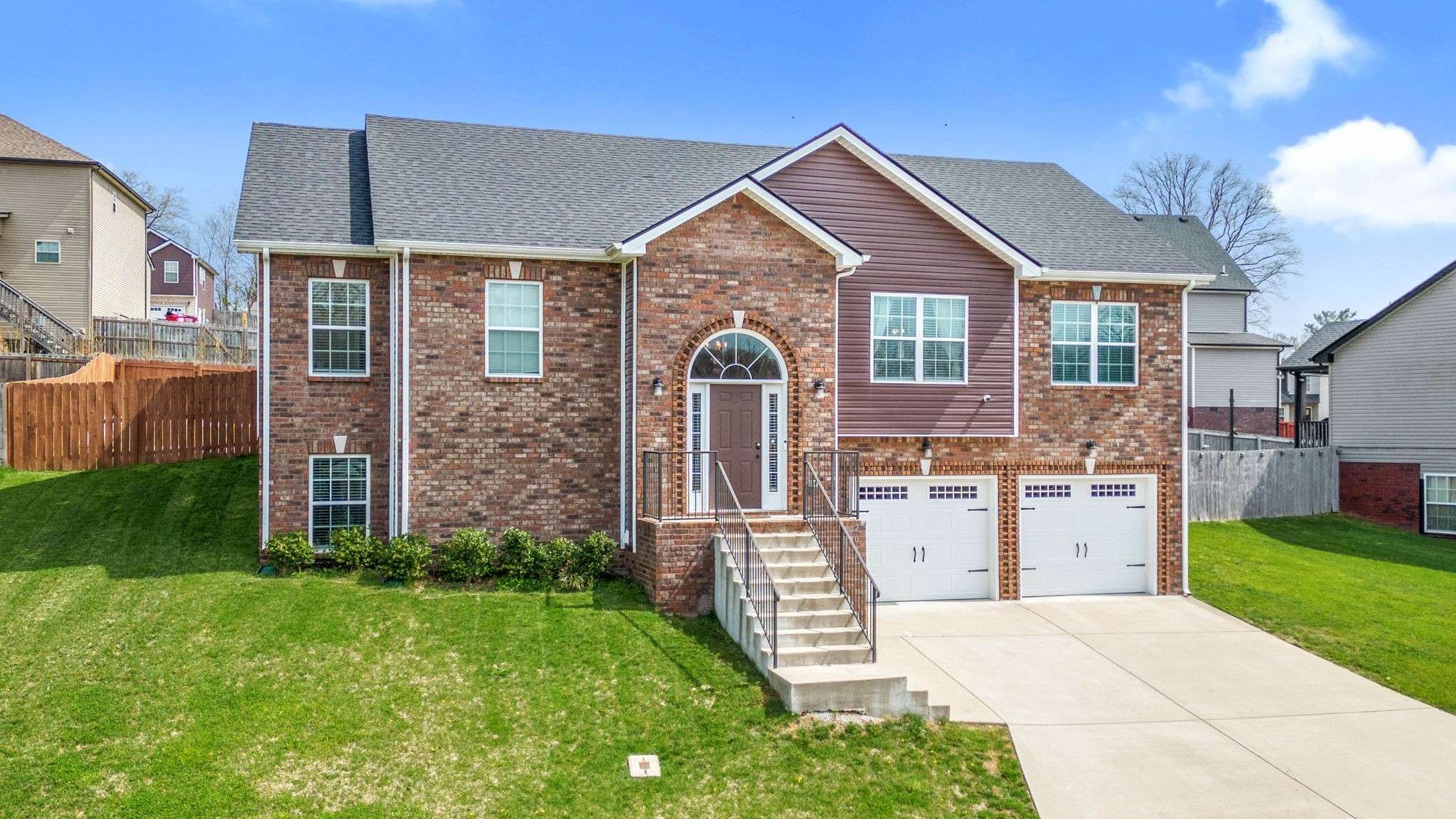 Clarksville, TN 37042,202 Kingstons Cv