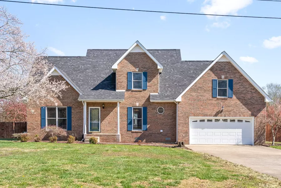 2750 Shepherds Ct, Woodlawn, TN 37191