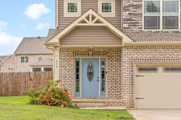 255 Bluebriar Trce, Clarksville, TN 37043