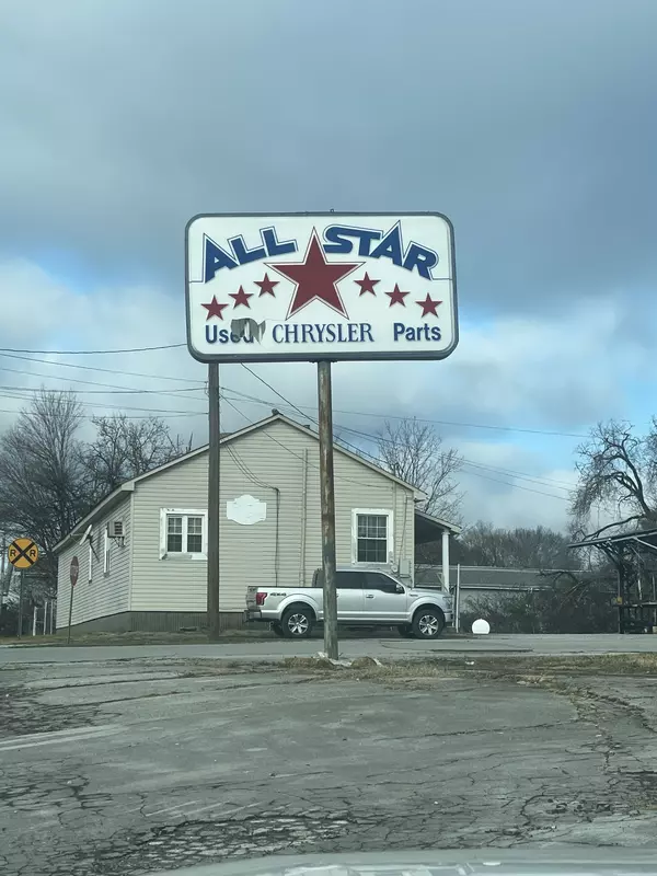 Lawrenceburg, TN 38464,0 Second Street #W