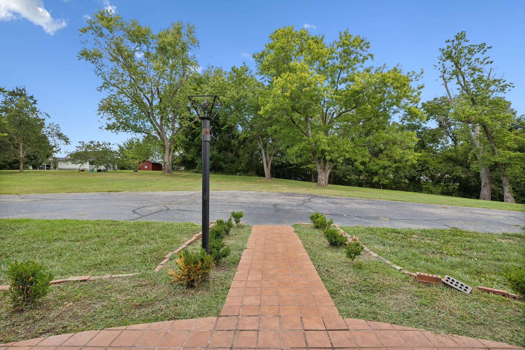 Smithville, TN 37166,114 Calhoun St