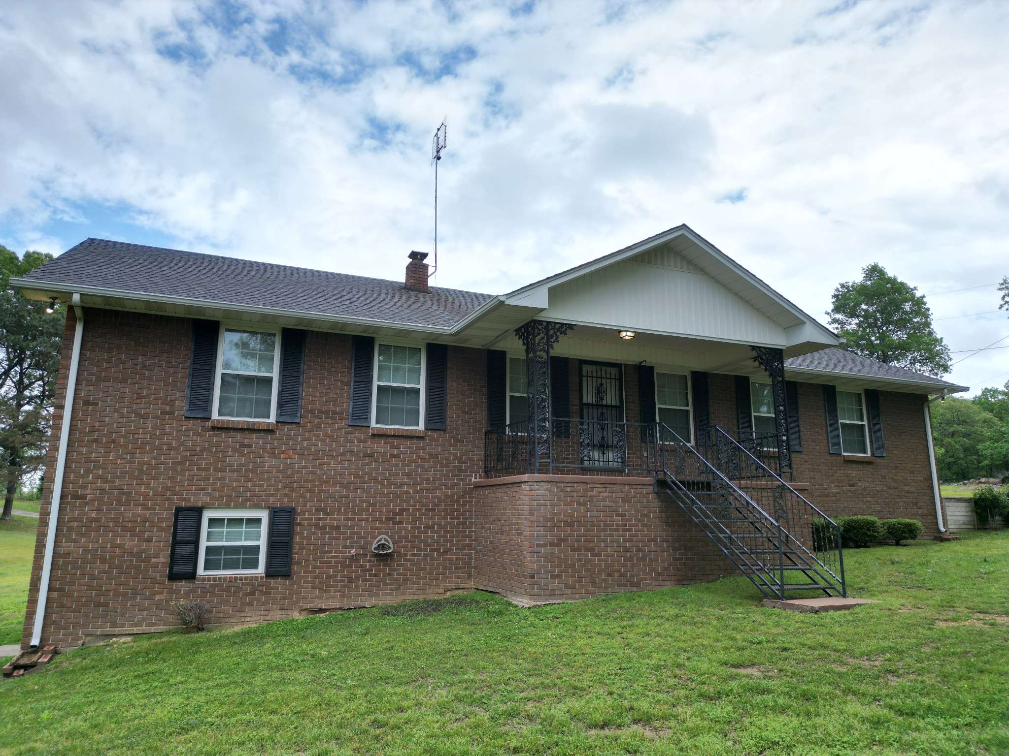 2055 Chisholm Rd, Iron City, TN 38463
