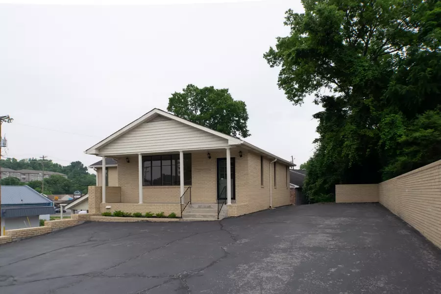 101 Matterhorn Dr, Old Hickory, TN 37138