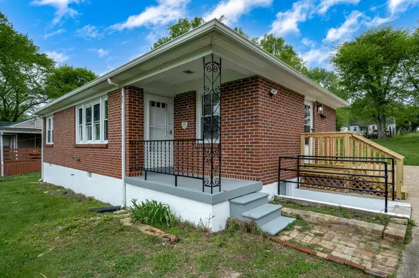 Columbia, TN 38401,704 Poplar St